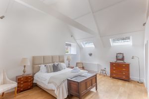 Photo 15- click for photo gallery